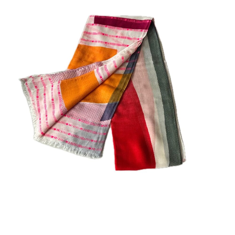 CAbi Lightweight Geometric Multi-Color Print Scarf Red Orange White Pink Gray EC